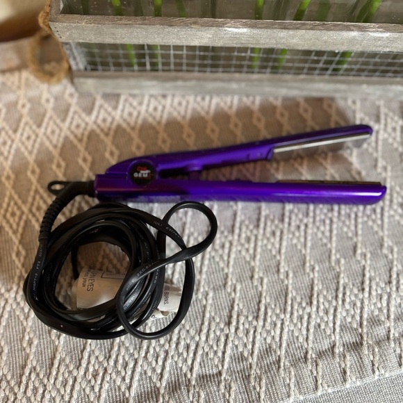 CHI Smart Gem. 3/4"  Hairstyling Hot Iron. Zirconium Titanium. Purple. Pre-owned - Picture 1 of 8